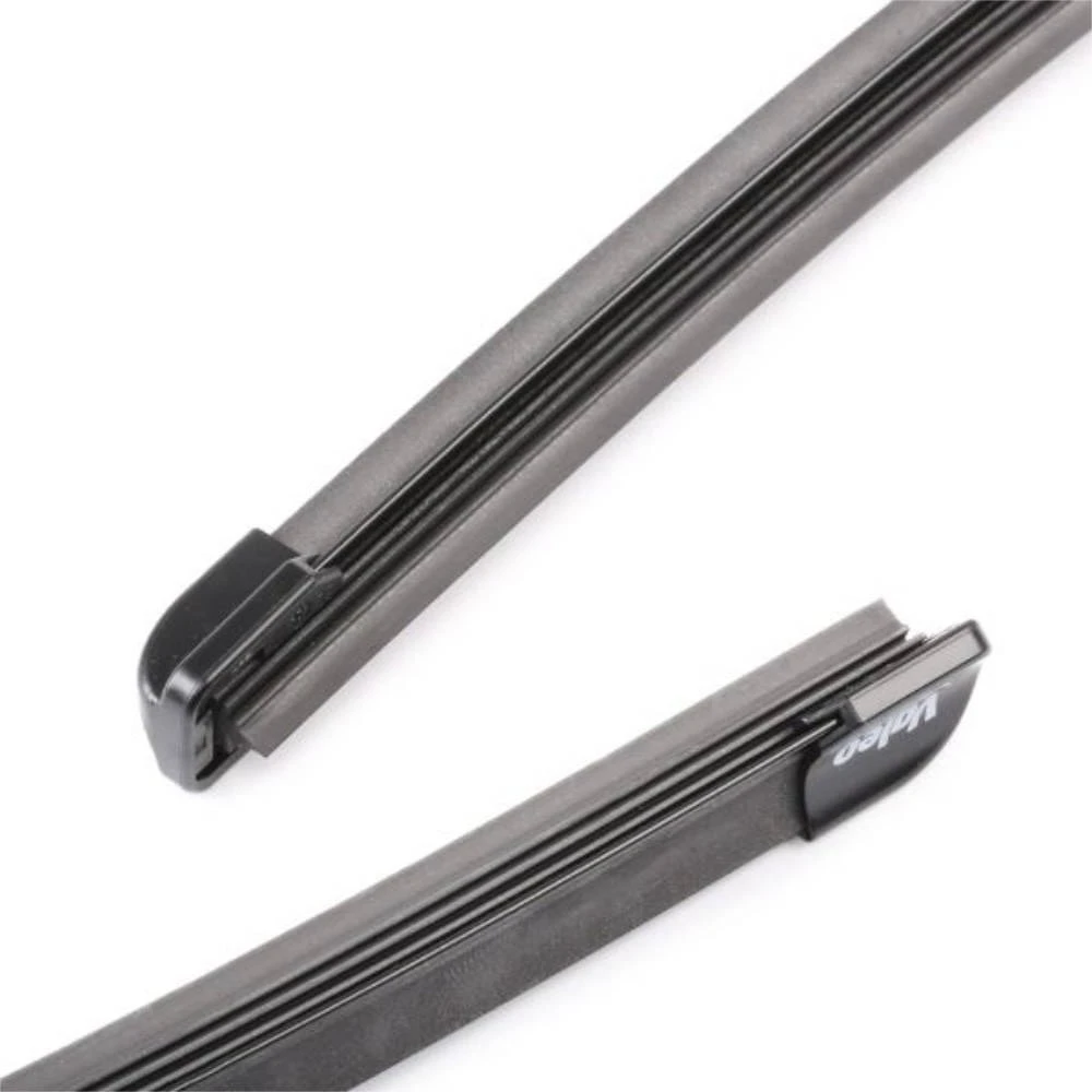 Komplet przednich wycieraczek Valeo Silencio Flat 580 & 530 mm do SAAB 9-5 2007-2010